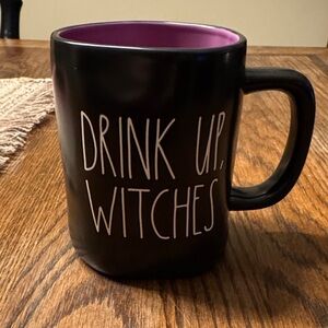 Stylish Black and Purple Mug - Perfect for Halloween